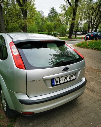 Ford Focus cena 7500 przebieg: 252000, rok produkcji 2007 z Warszawa małe 37